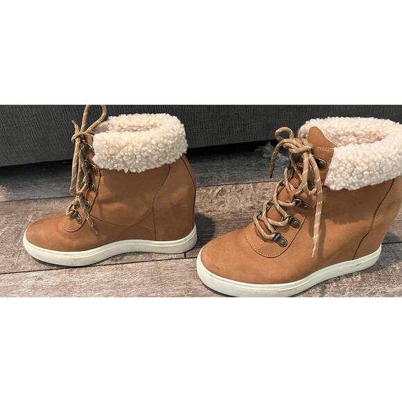 Kenneth Cole Kam Hiker Wedge cozy boots size & Brown - Picture 5 of 12